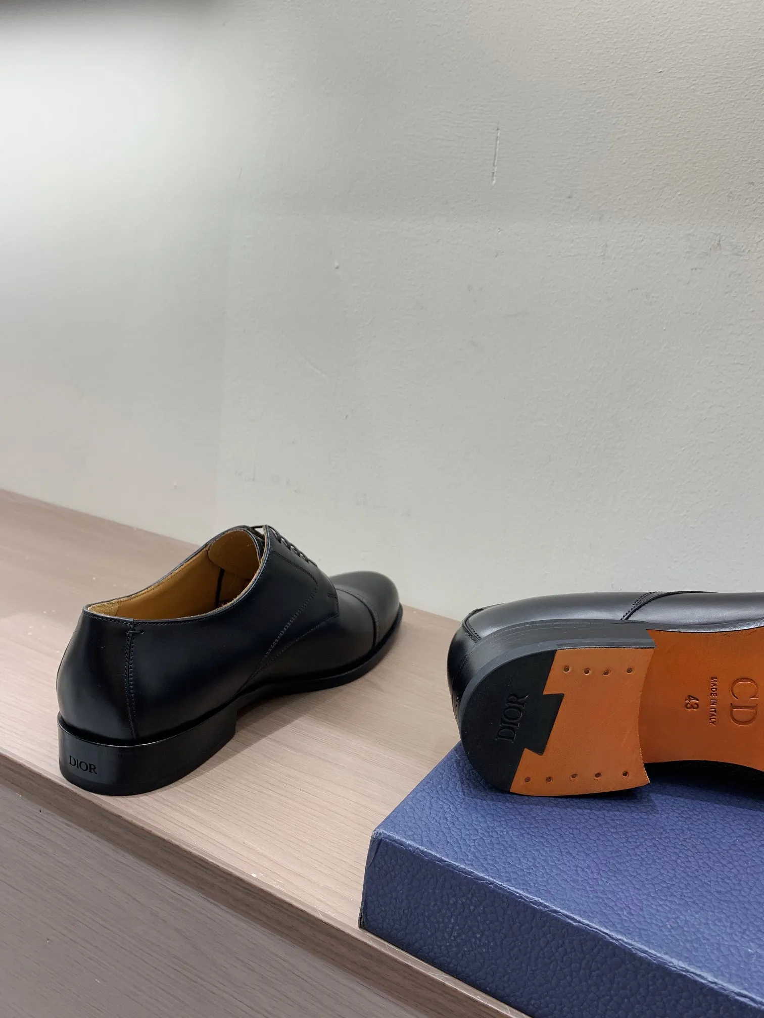 940💰 Dior high-end men's boutique casual leather shoes, imported cowhide upper, water-dyed cowhide lining, imported genuine leather outsole, perfect details, standard code 39-44 (38.45.46 customized, non-returnable and non-exchangeable),